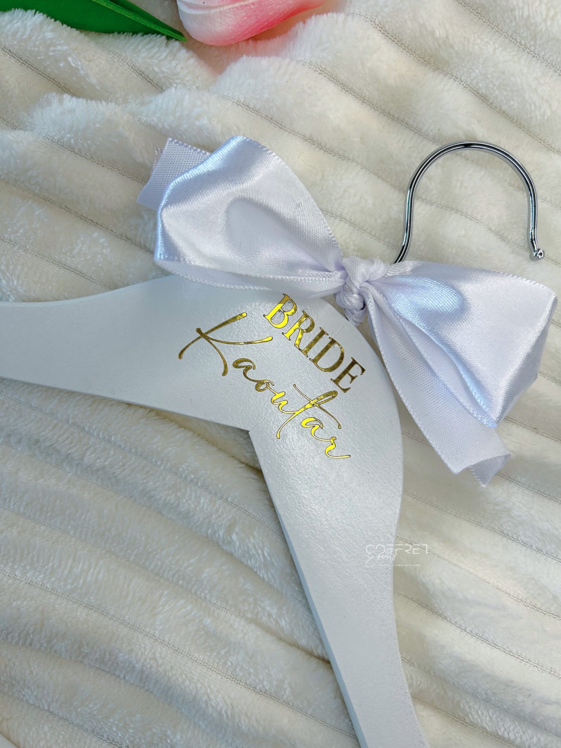 Cintre personnalisé – Image 3