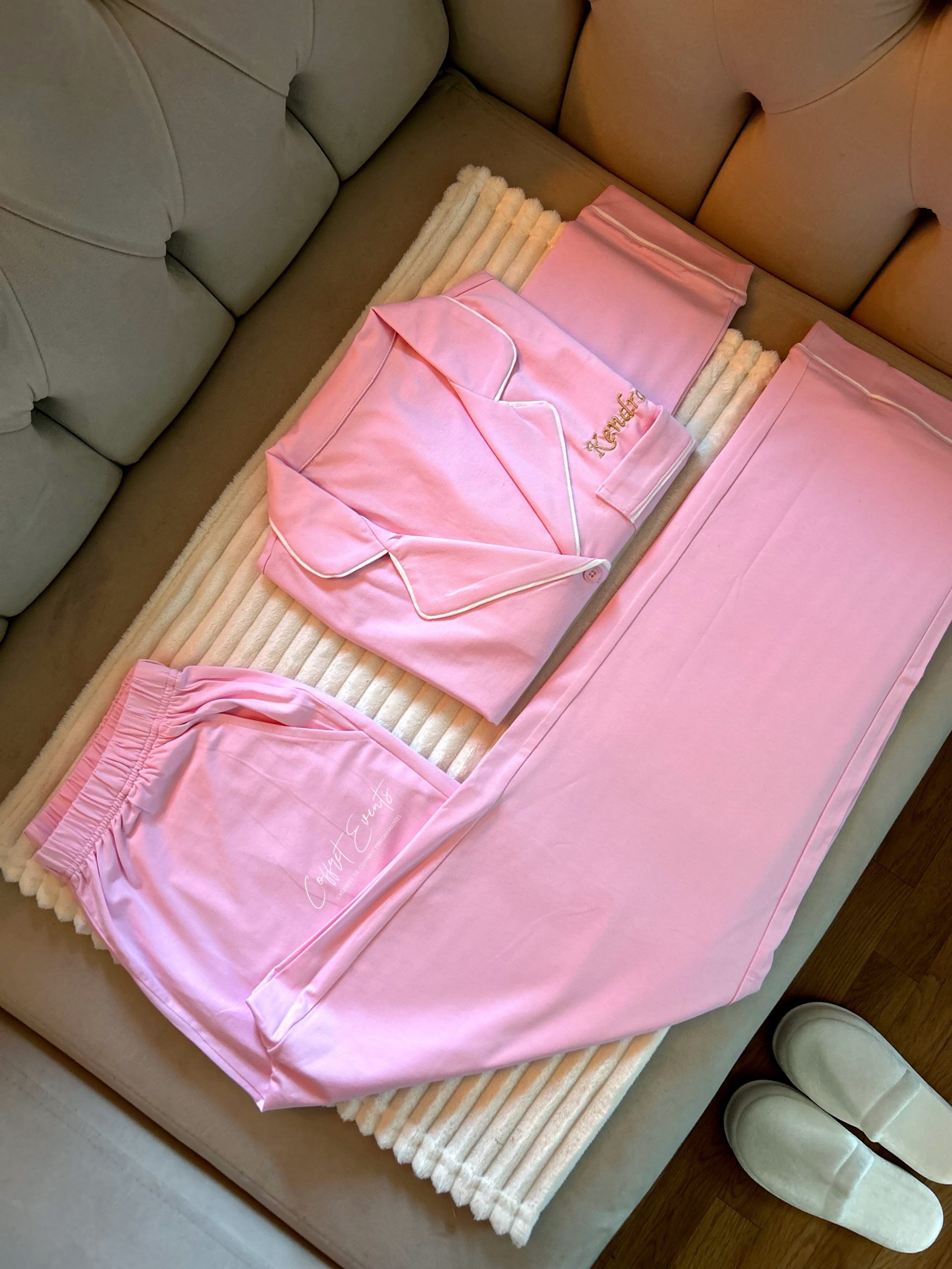 Pyjama 2 pièces personnalisé – Image 5